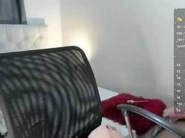 Chaturbate Live Sex Cam of paulina_afrodita