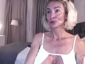 Chaturbate Free Live Porn of silver_miss