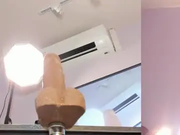 Chaturbate Live Sex Cam of lupeebony