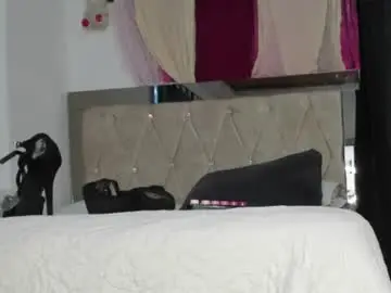 Chaturbate Free Porn Cam of perla_thompson1