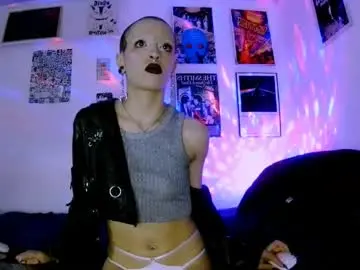 Chaturbate Live Porn of plutonbluemoon_999