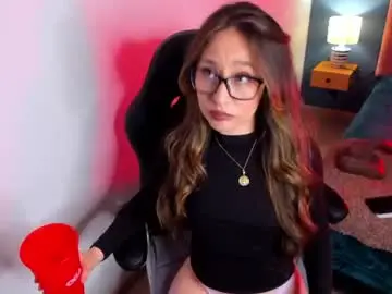Chaturbate Live Sex Cam of camille_eyes