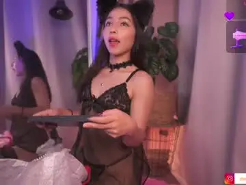 Chaturbate Sex Cam of charloottee_1