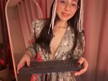 Chaturbate Live Sex of charloottee_1