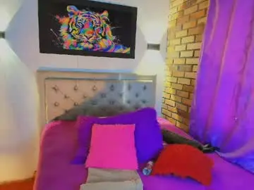 Chaturbate Sex Cam of perla_kpop_