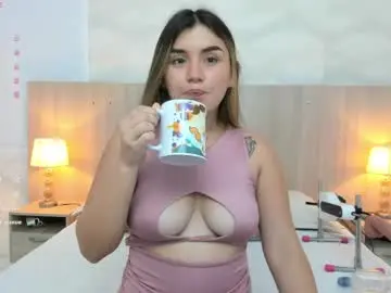 Chaturbate Live Porn of skinny_laura