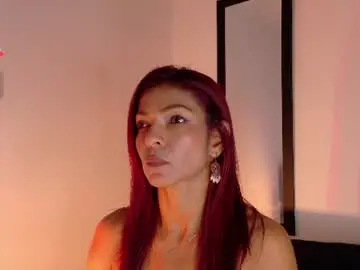 Chaturbate Watch Live Sex Cams of hannapettit12