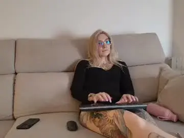 Chaturbate Best Webcam of tattoobbgirl