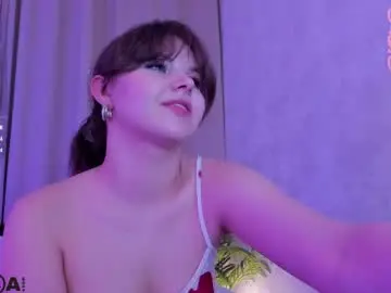 Chaturbate Adult Webcams of serinella