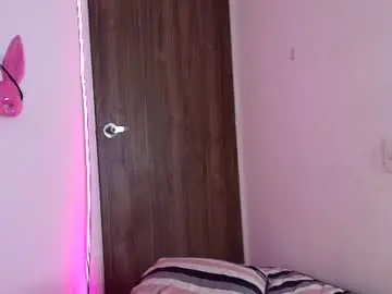 Chaturbate Live Porn of mady_gh