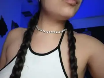 Chaturbate Live Sex Cam of sweetieslikebutter