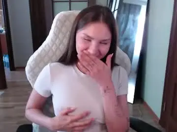 Chaturbate Free Live Porn of emmiclo