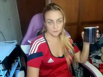 Chaturbate Sex Cam of adrianapdes