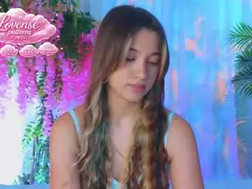 Chaturbate Adult Video Chat of aliviafarrell