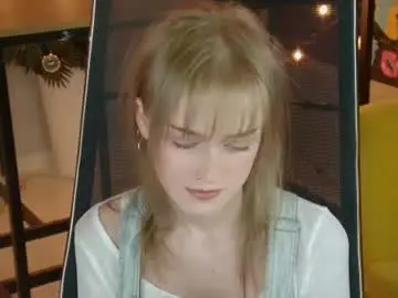 Chaturbate Best live sex cam show of kiramontoyaa