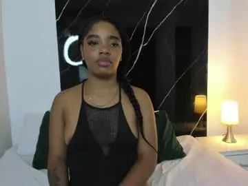 Chaturbate Live Sex Cam of kilyegomez1
