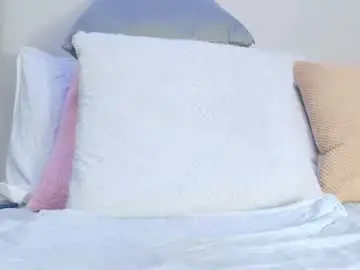 Chaturbate Nude Webcam of scarletmilf_1