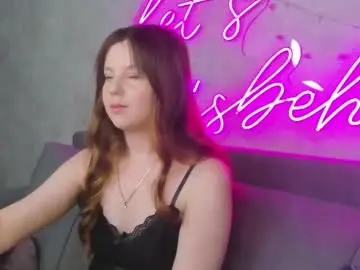 Chaturbate Free Live Porn of violeta_paul