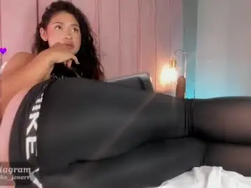 Chaturbate Live Sex of agatha_jener