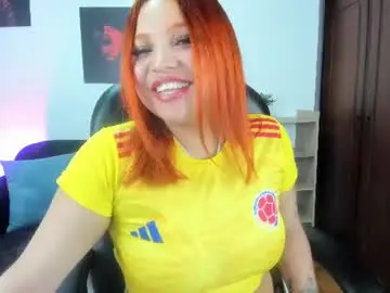 Chaturbate Live Sex Cam of pamelaqueen_1