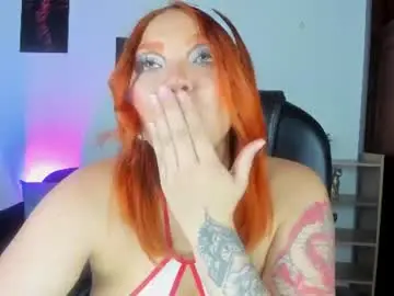 Chaturbate Free Live Porn of pamelaqueen_1