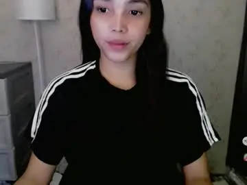 Chaturbate Live Sex Cam of lovelylaiza