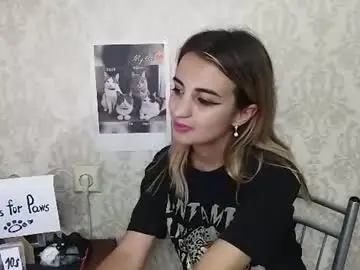 Chaturbate Adult Video Chat of sylviaoris