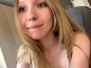 Chaturbate Adult Webcam of gertrudeuran