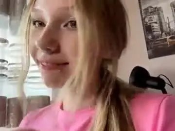 Chaturbate Sex Cam of gertrudeuran