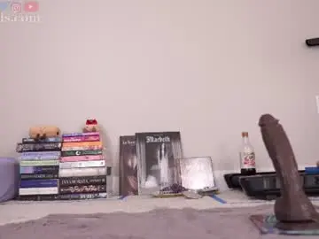Chaturbate Live Sex Cam of serareads