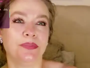 Chaturbate Adult Webcams of petersemily