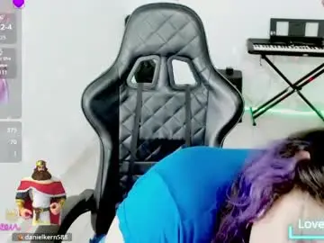 Chaturbate Free Porn Cam of blue_dance