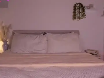 Chaturbate Watch Live Sex Cams of thinysweet