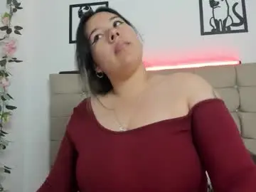 Chaturbate Watch Live Sex Cams of lina_browm