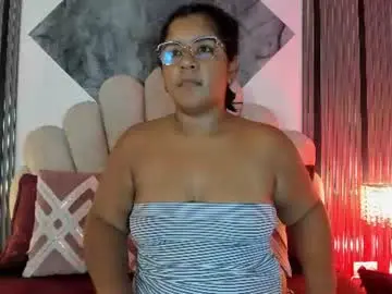 Chaturbate Nude Webcam of mommy_huge_ass