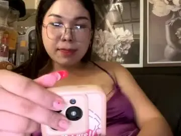 Chaturbate Adult Webcams of foxieeealona