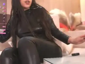 Chaturbate Live Sex Cam of esmeraldagracee