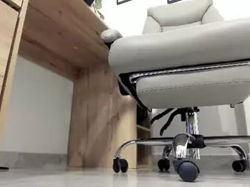 Chaturbate Nude Webcam of madeleine_w