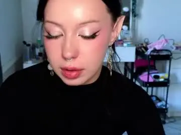 Chaturbate Live Porn of moranagoddess