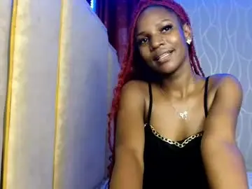 Chaturbate Live Sex Cam of raven_luxe