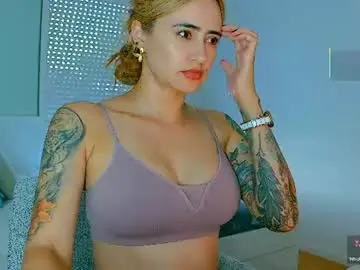 Chaturbate Live Porn of pennyy__