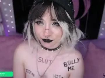 Chaturbate Sex Cam of crimsonkitten