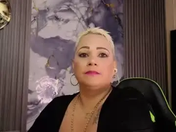Chaturbate Sex Chat of gianellacox