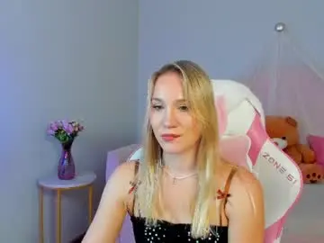 Chaturbate Free Live Porn of elaravoltage