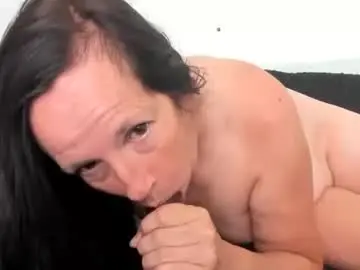 Chaturbate Sex Cam of verysassypeachgoddess