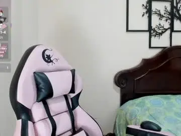 Chaturbate Adult Video Chat of marilycrown_1