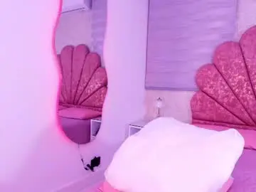 Chaturbate Best live sex cam show of mia_collenss