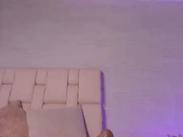 Chaturbate Live Porn of mila_hudson