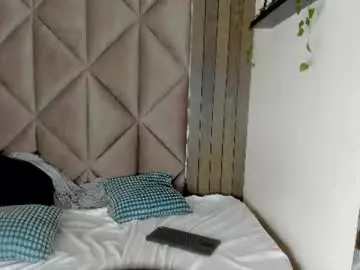 Chaturbate Watch Live Sex Cams of ariabennett__