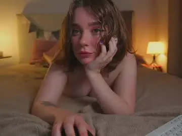Chaturbate Live Porn of tiny_lina